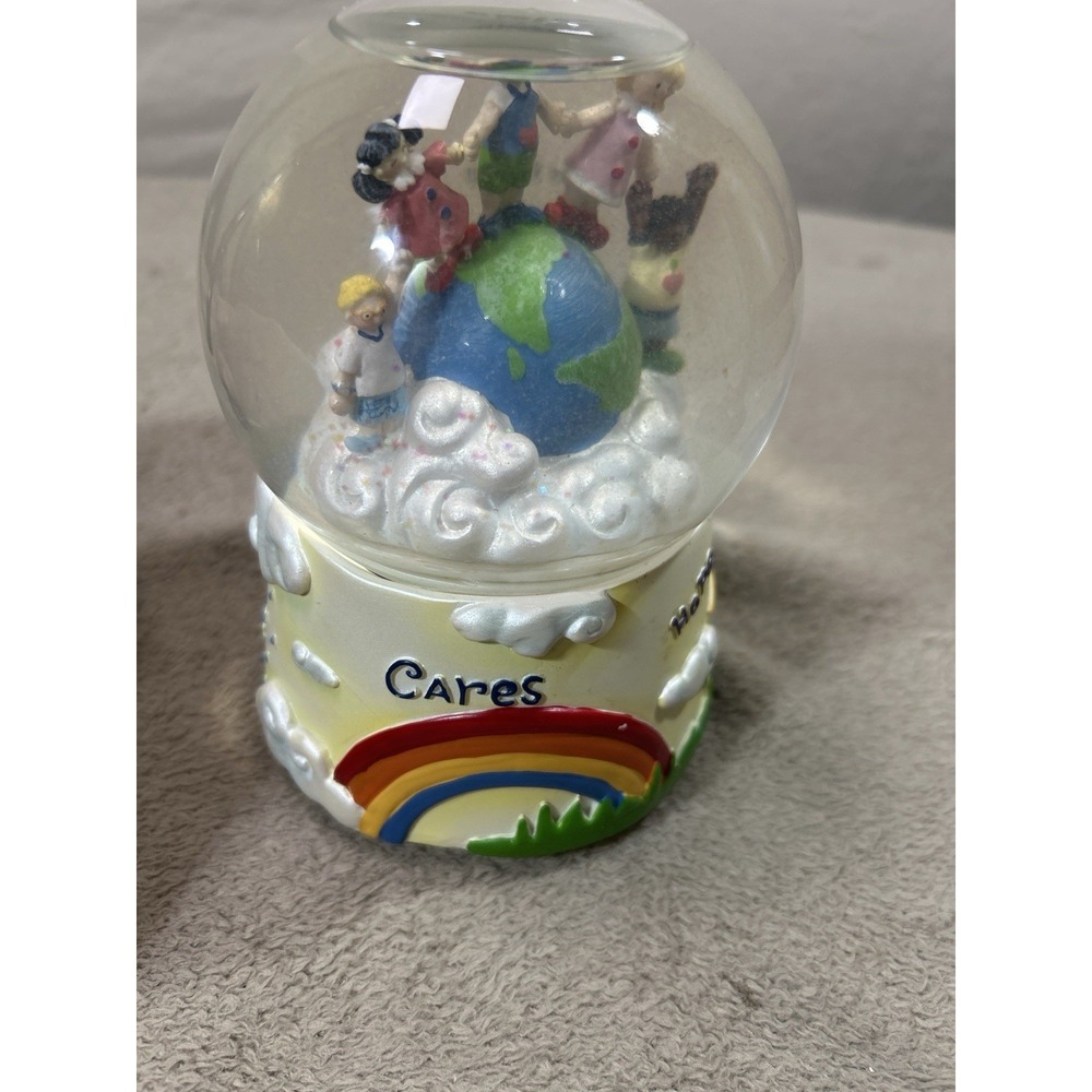 St Jude Cares Snow Globe Music Box Sankyo Rotating Kids World Rainbow